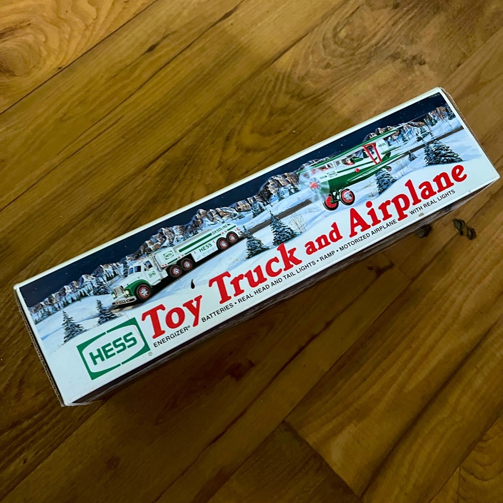 Hess 2002 Toy Truck & Airplane Set – NIB Collectible w/ Lights
